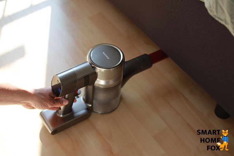 saugen unter dem Bett